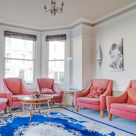 Oyo The Palm Court Hotel Eastbourne Bagian luar foto