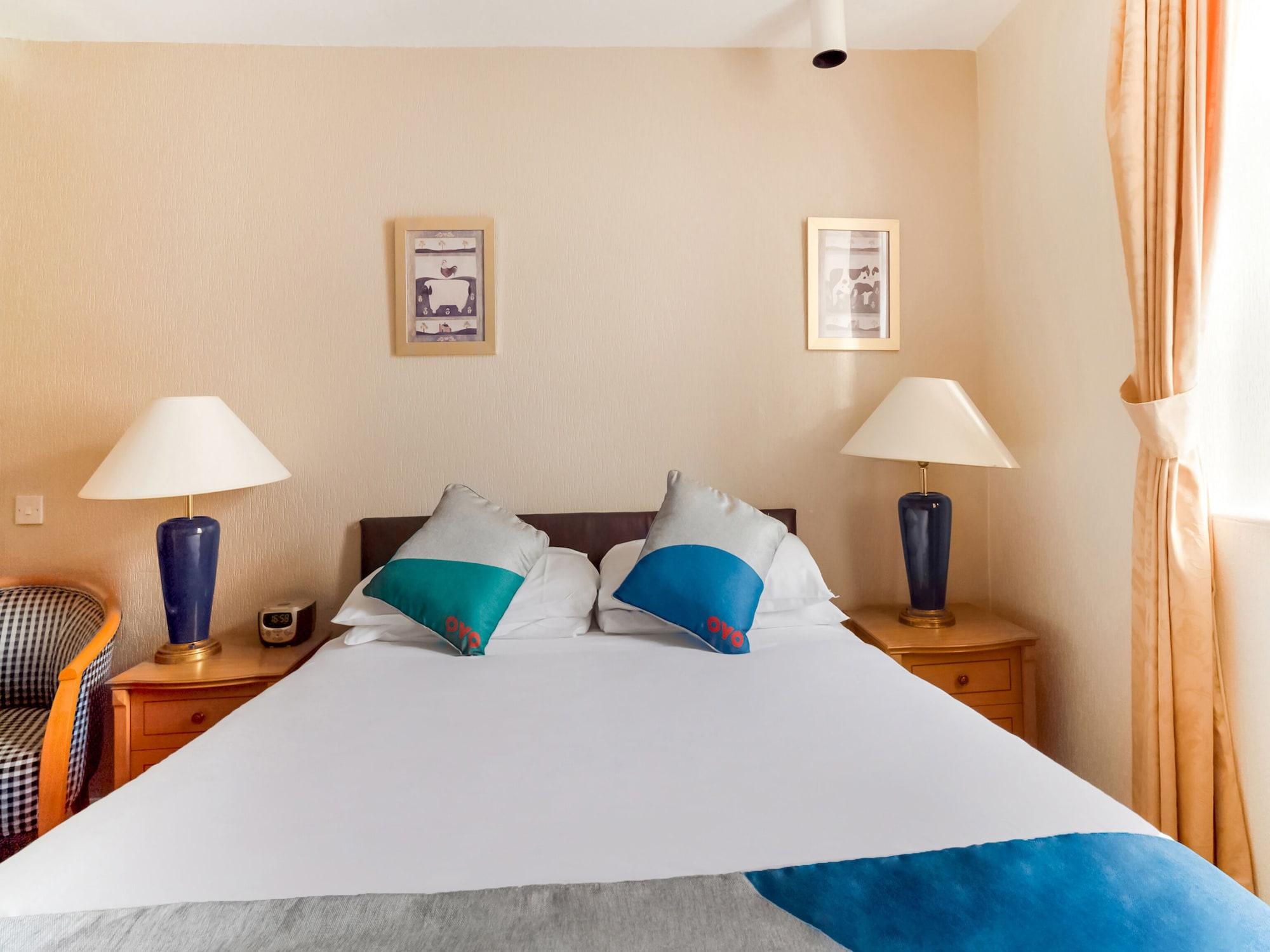 Oyo The Palm Court Hotel Eastbourne Bagian luar foto