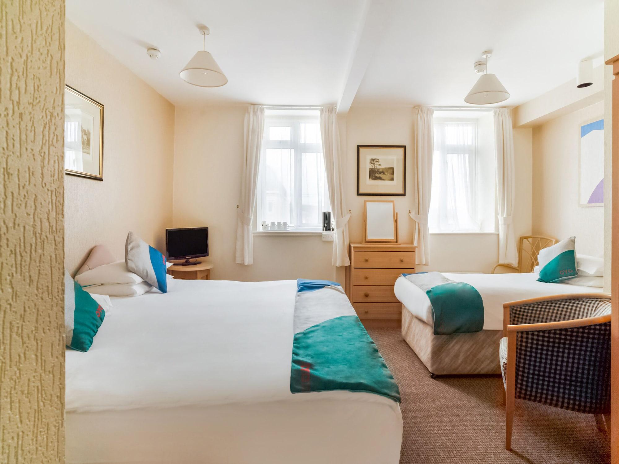 Oyo The Palm Court Hotel Eastbourne Bagian luar foto