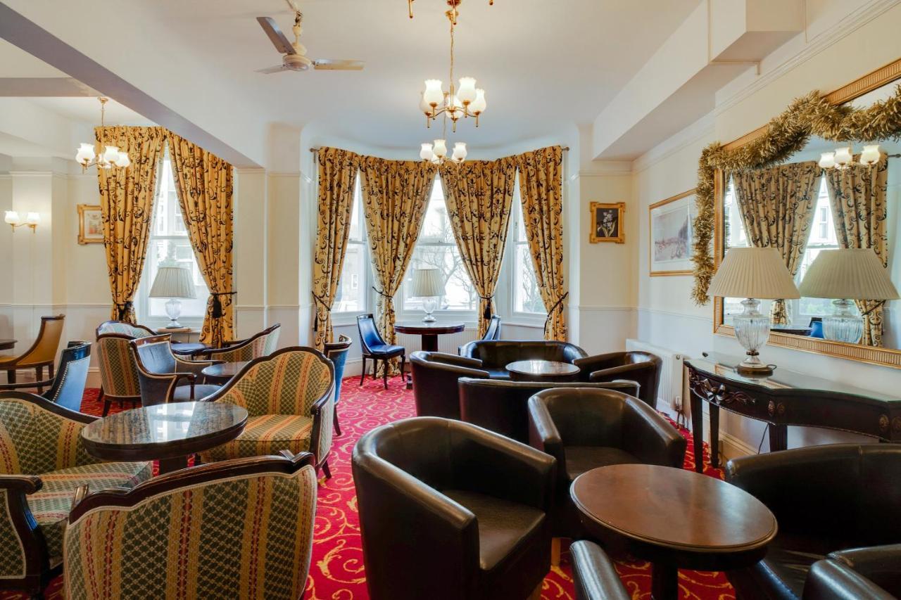 Oyo The Palm Court Hotel Eastbourne Bagian luar foto