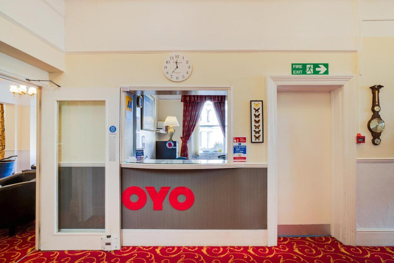 Oyo The Palm Court Hotel Eastbourne Bagian luar foto